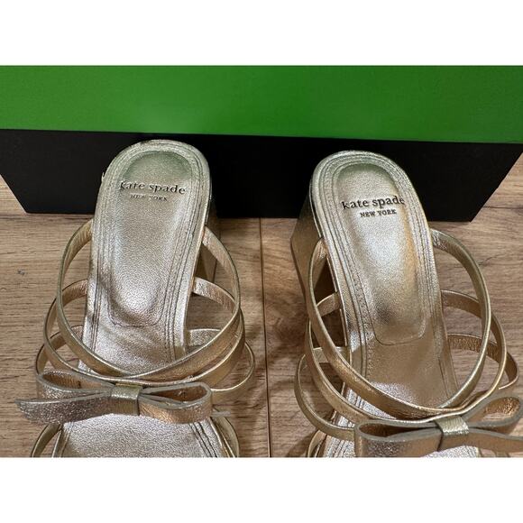 Kate Spade Carolina Block Heel Sandal Metallic Nappa Pale Gold 6.5 Lightly Worn - Picture 7 of 16